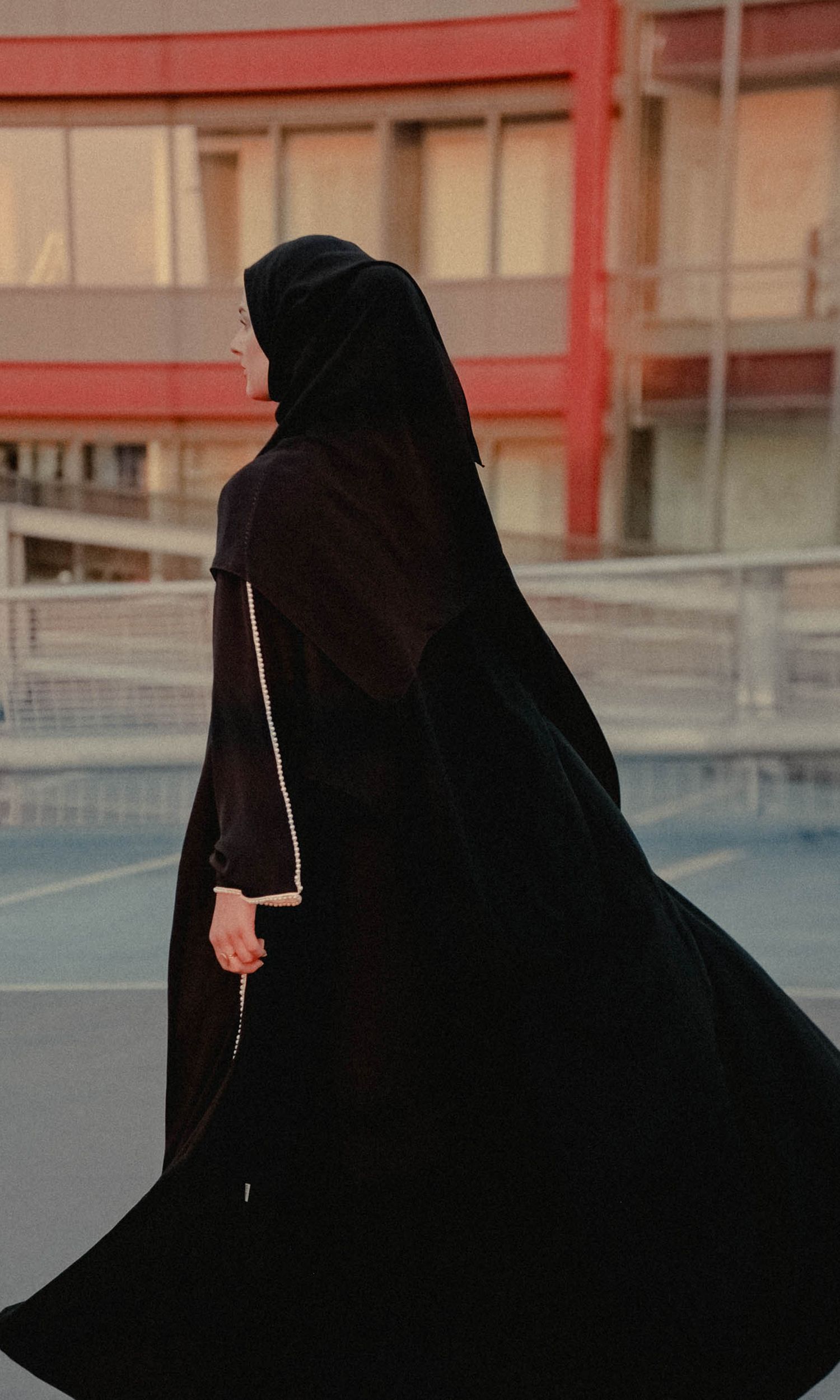 Lulu - Black