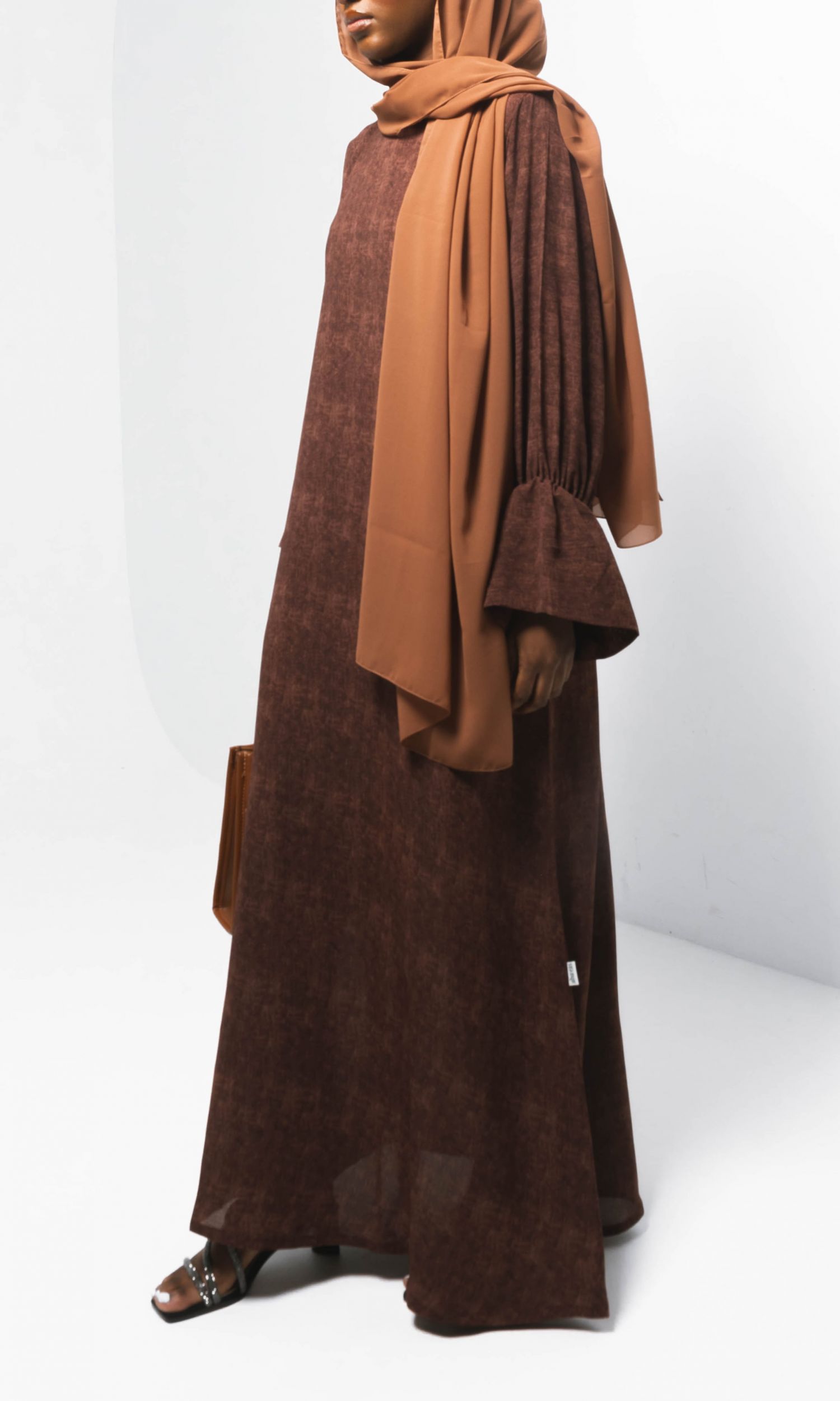 Saīda - Brown