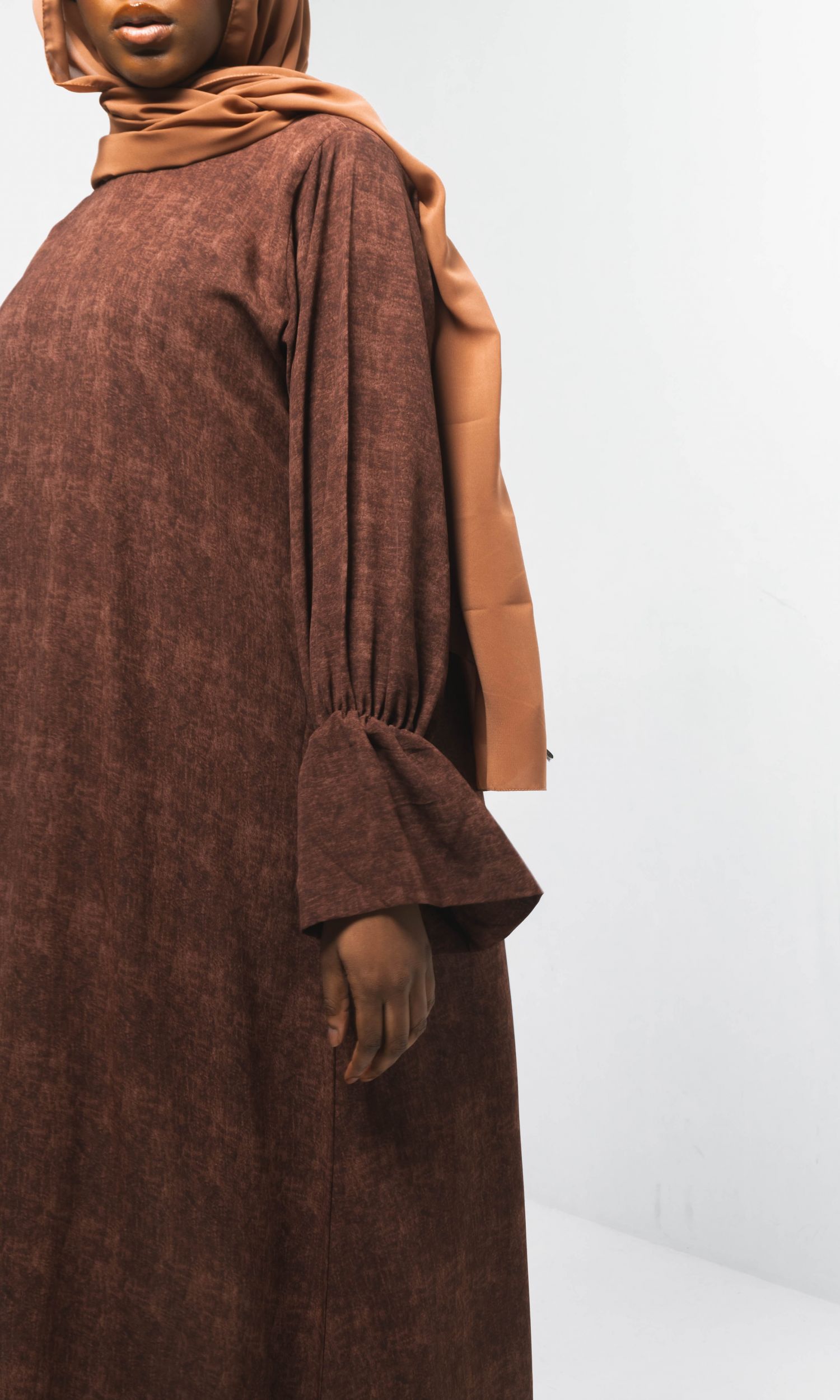 Saīda - Brown