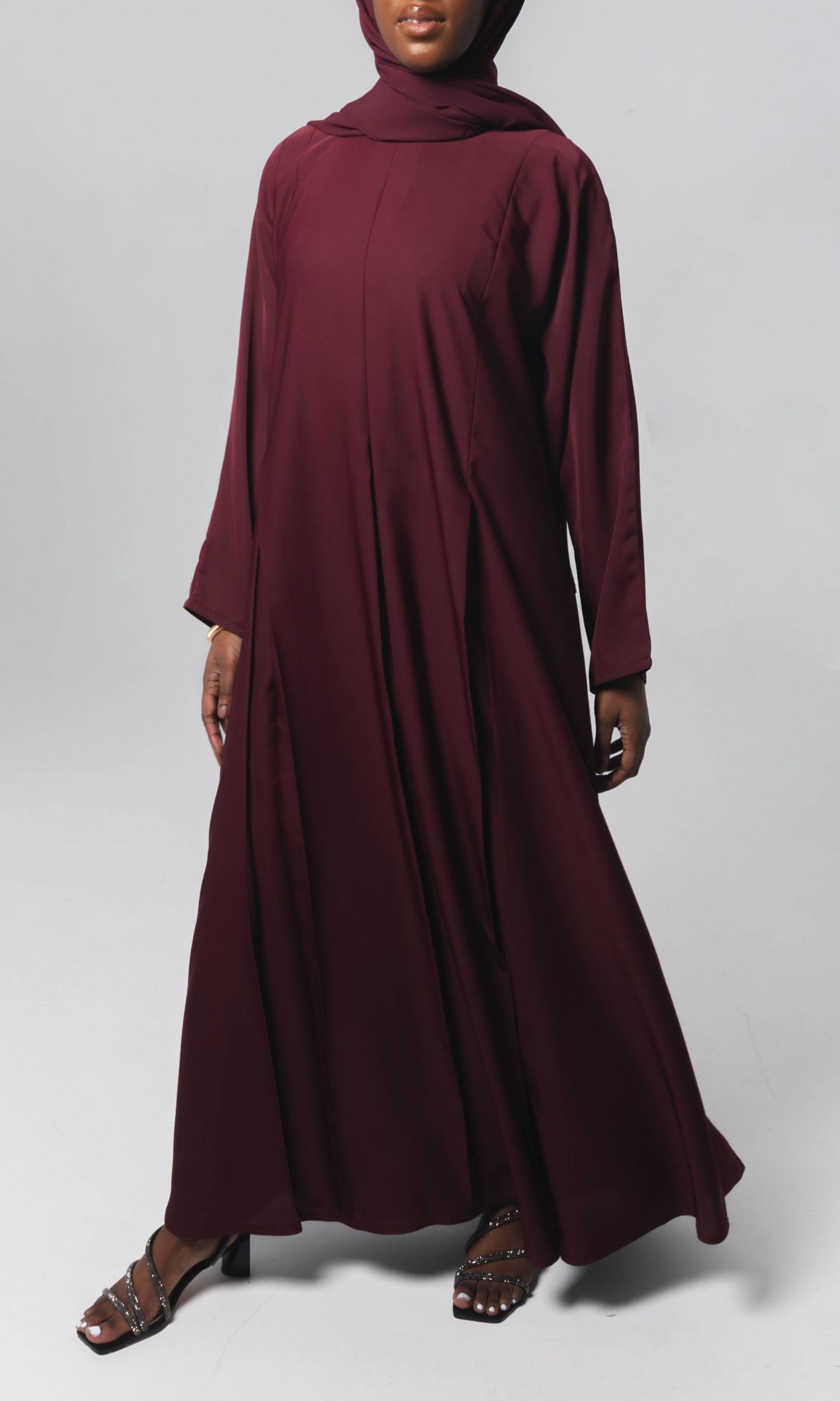 Pleats Abaya