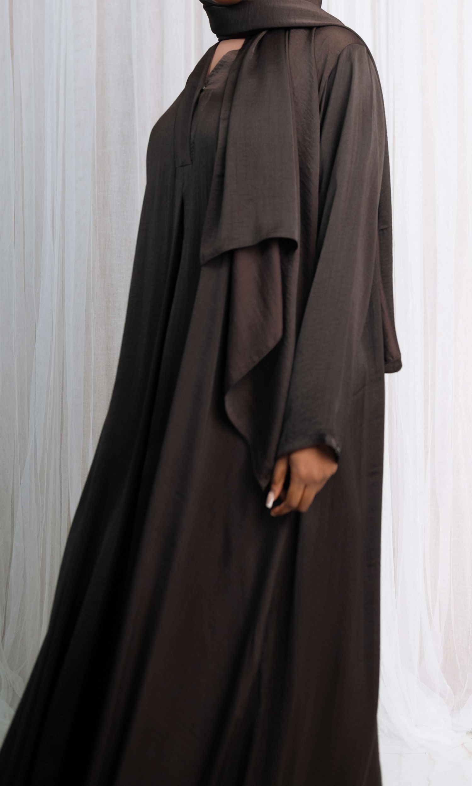 Najaa - Brown
