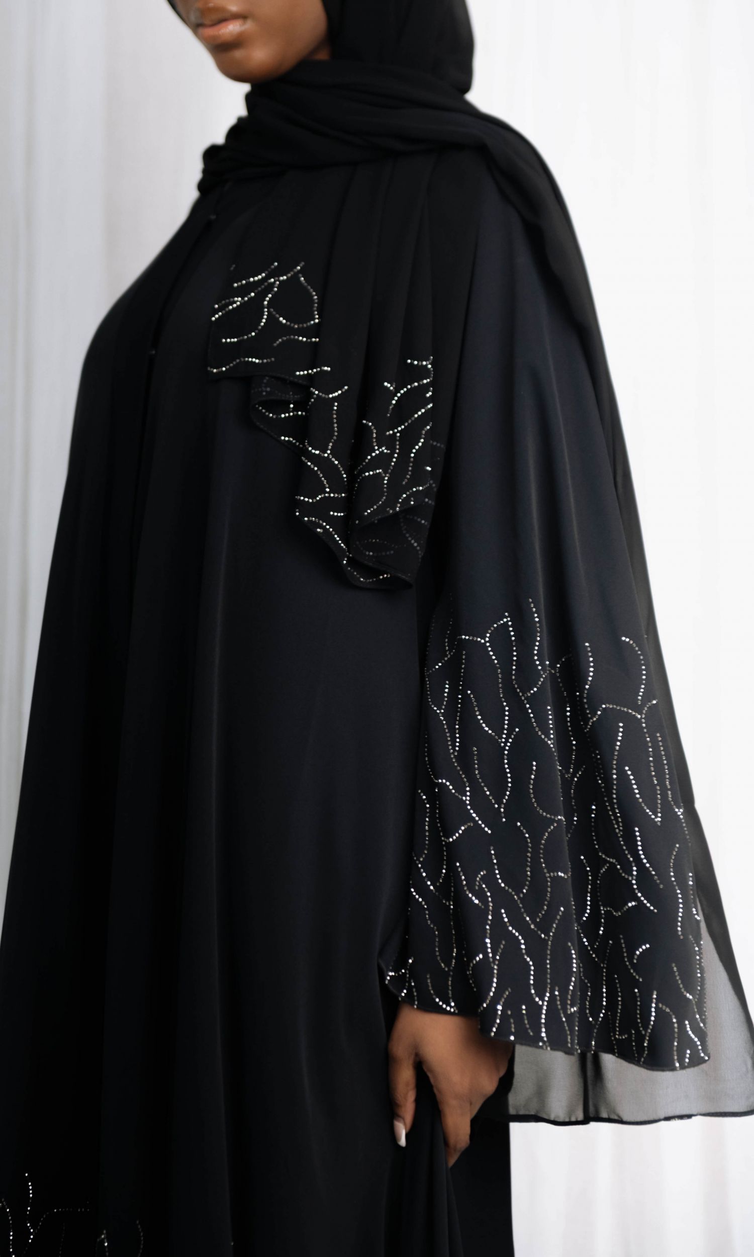 Layali - Black
